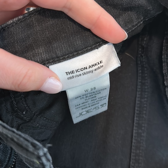 Black Joes destroyed skinny jeans - Picture 3 of 3